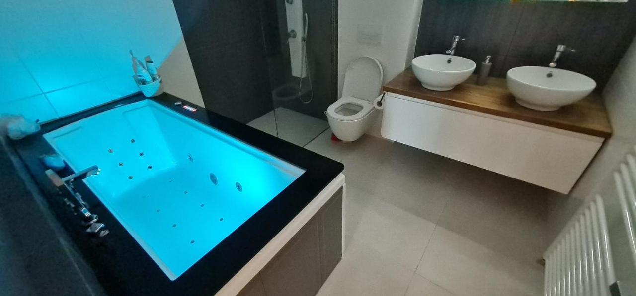Tonitza Apartament Клуж-Напока Екстер'єр фото